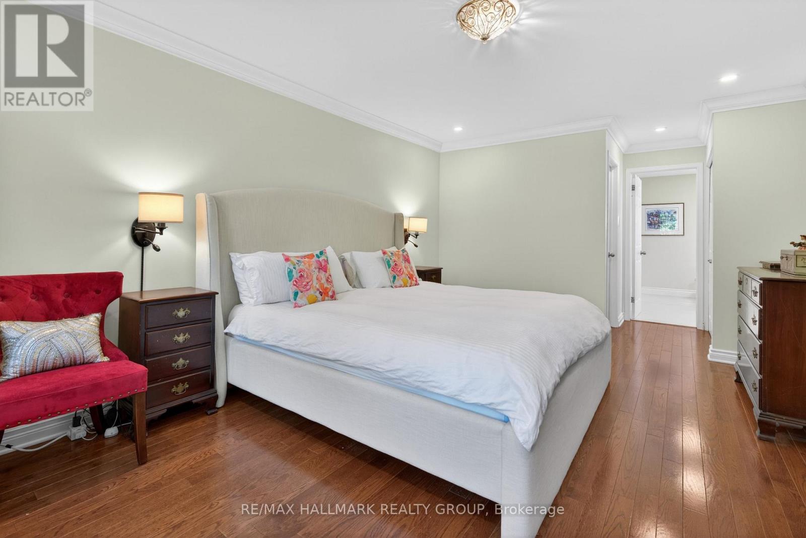 1372 JULES LEGER DRIVE - 28