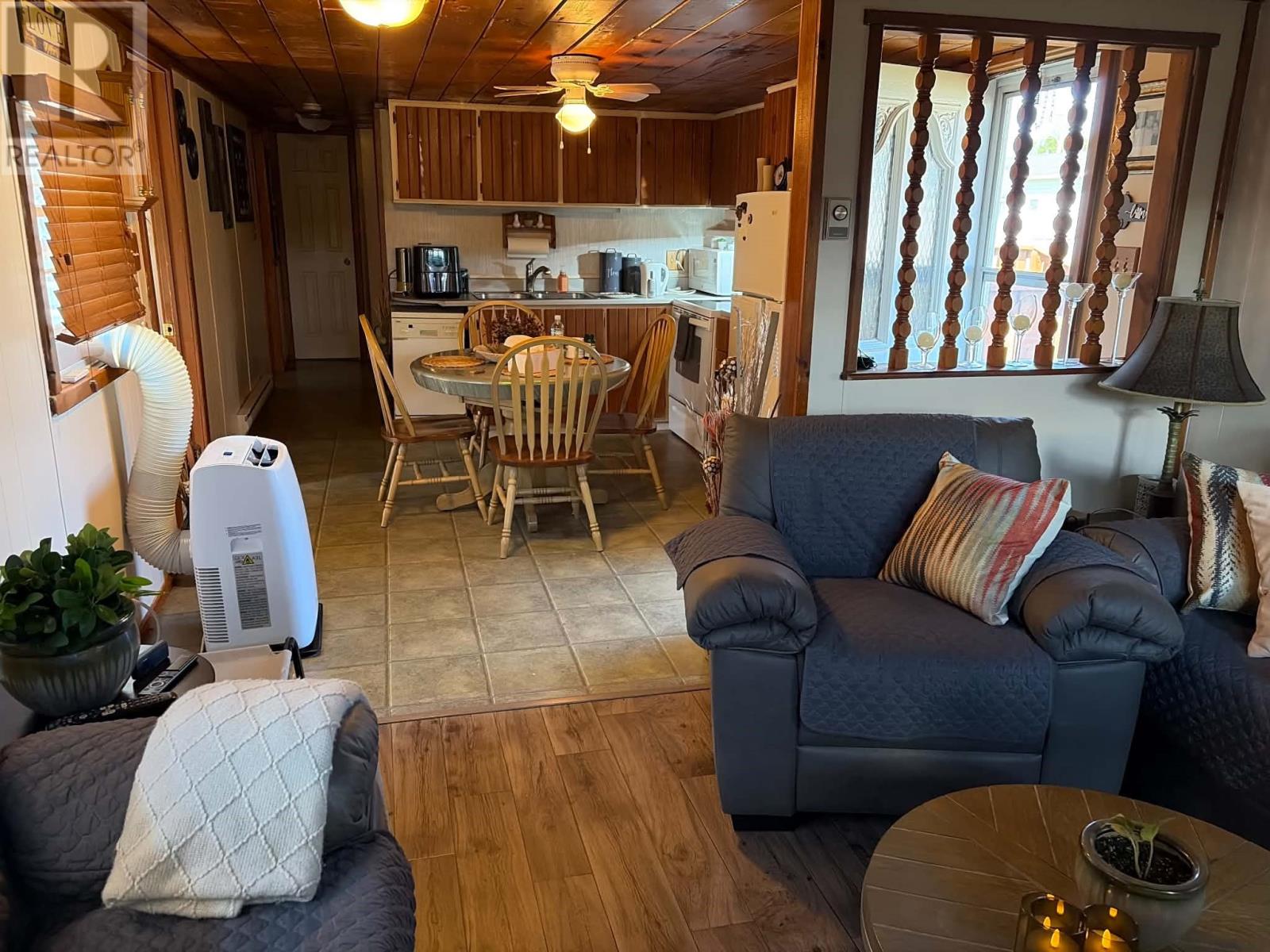 16 Burry Crescent - 12