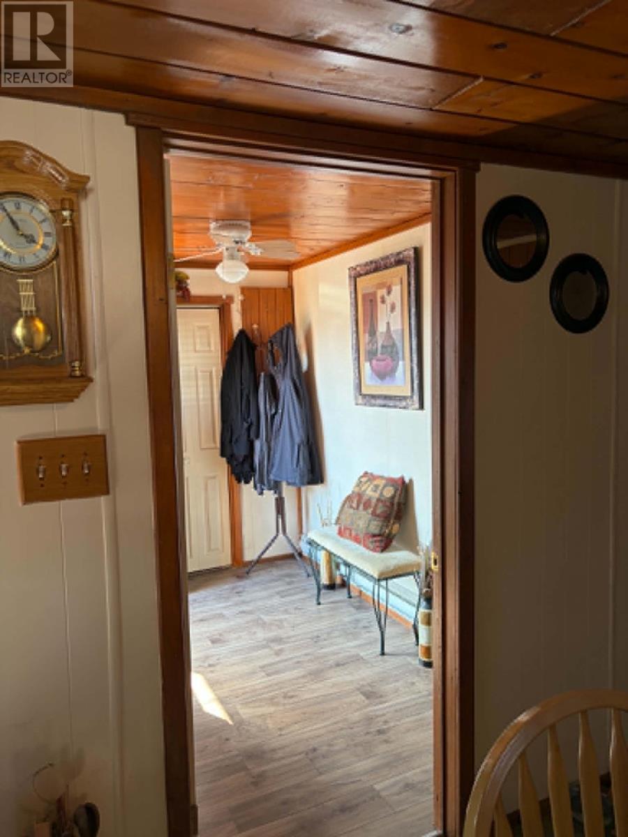 16 Burry Crescent - 6