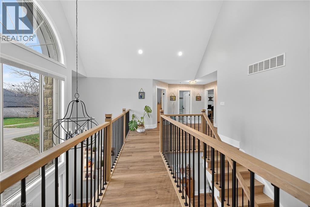 397 CAITHNESS Street E - 26