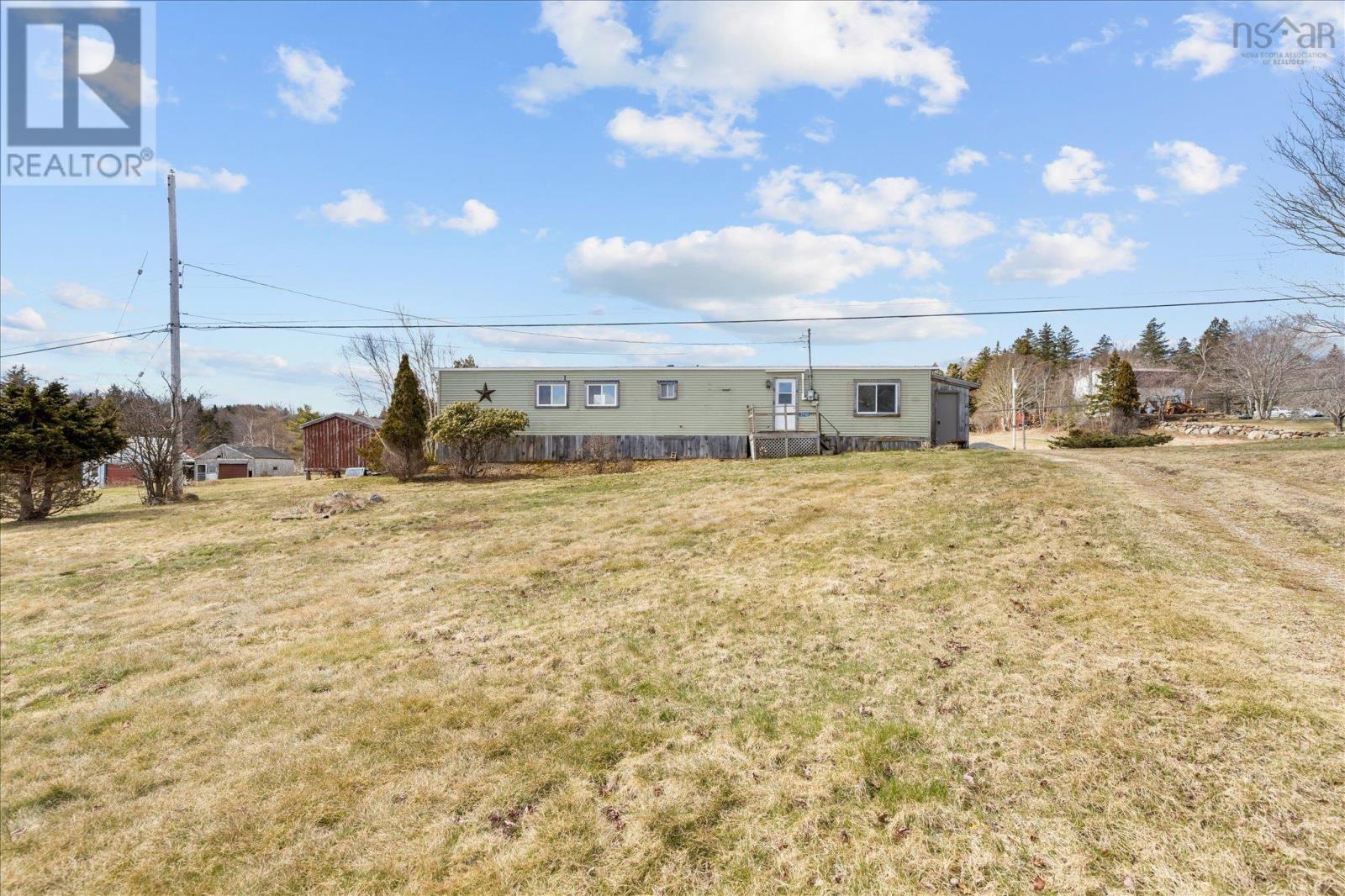 2710 Highway 332 Highway - 3
