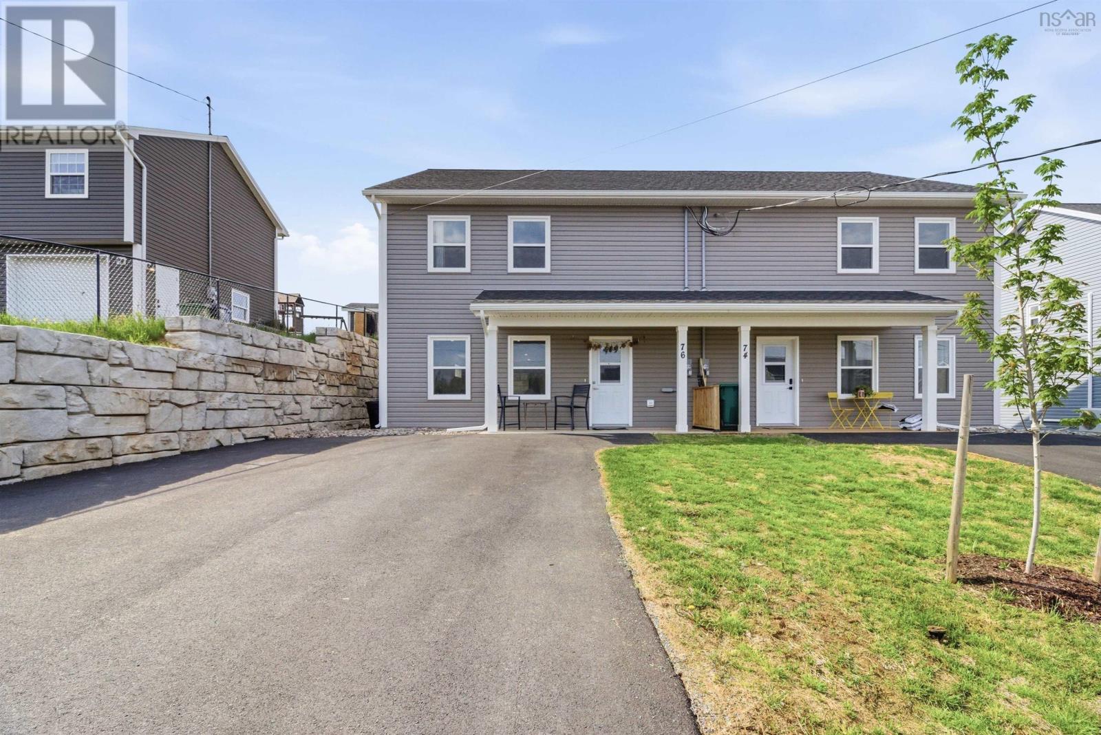 76 Burgess Crescent - 2