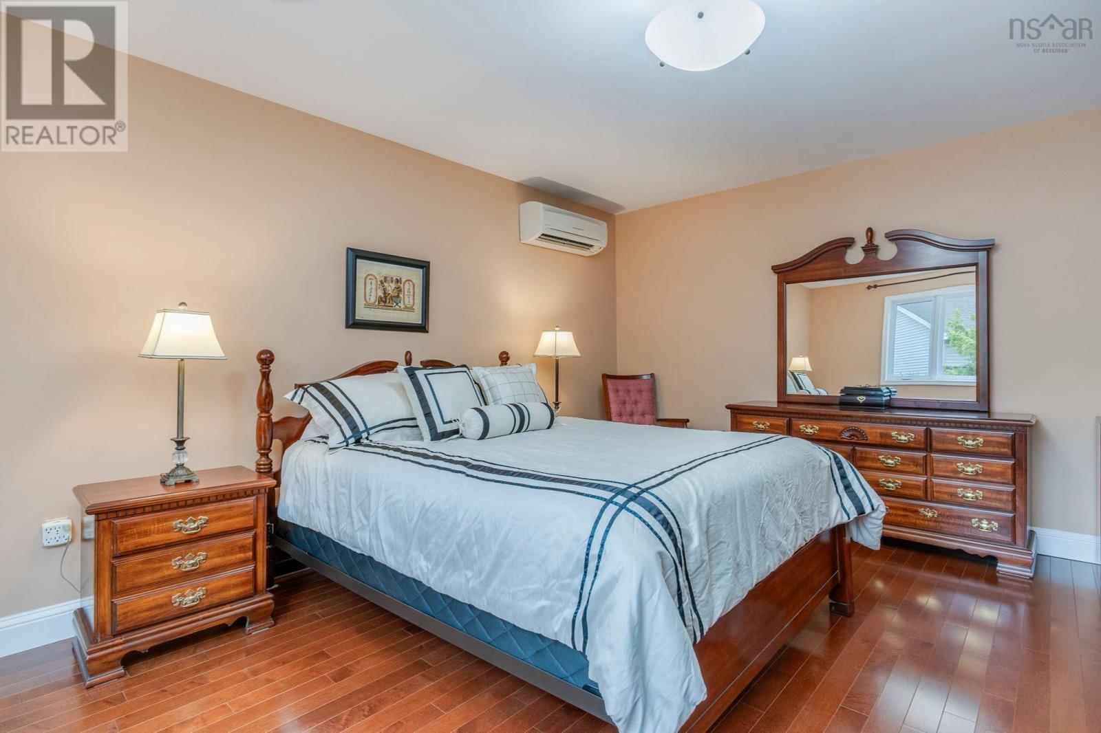 7 Banbury Close - 16