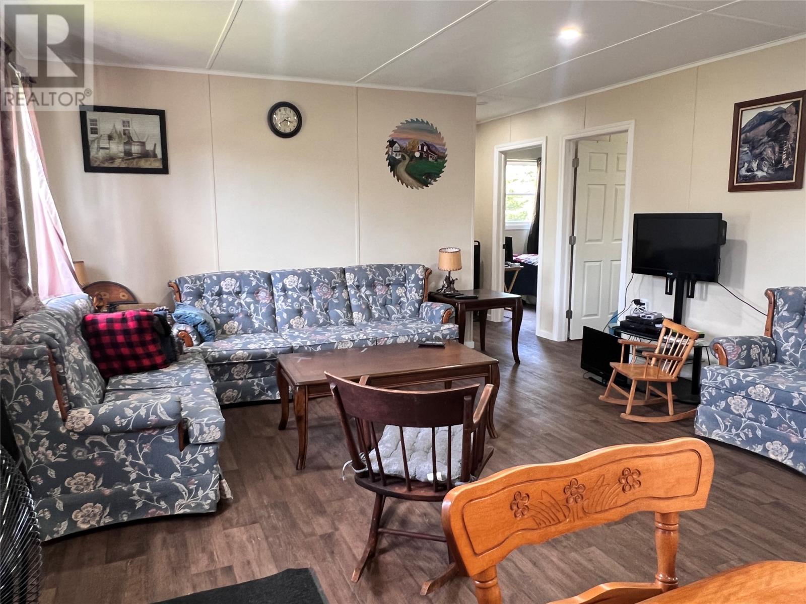 5 Mercers Road - 6