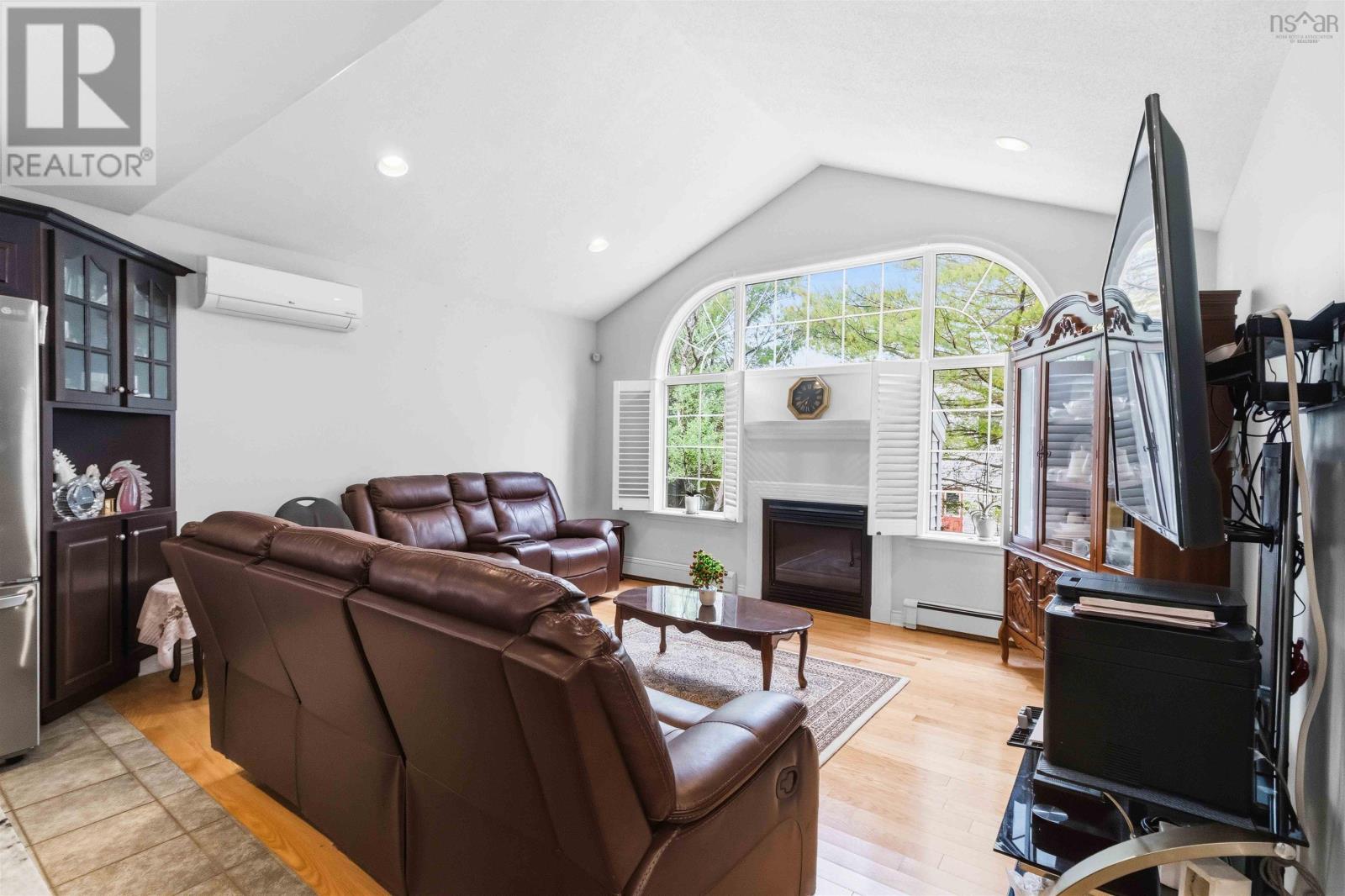 36 Roxham Close - 21