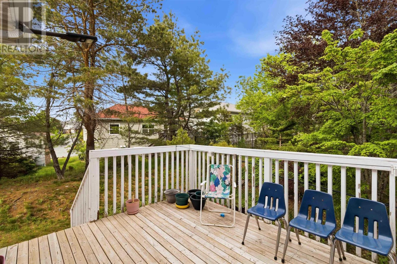36 Roxham Close - 43