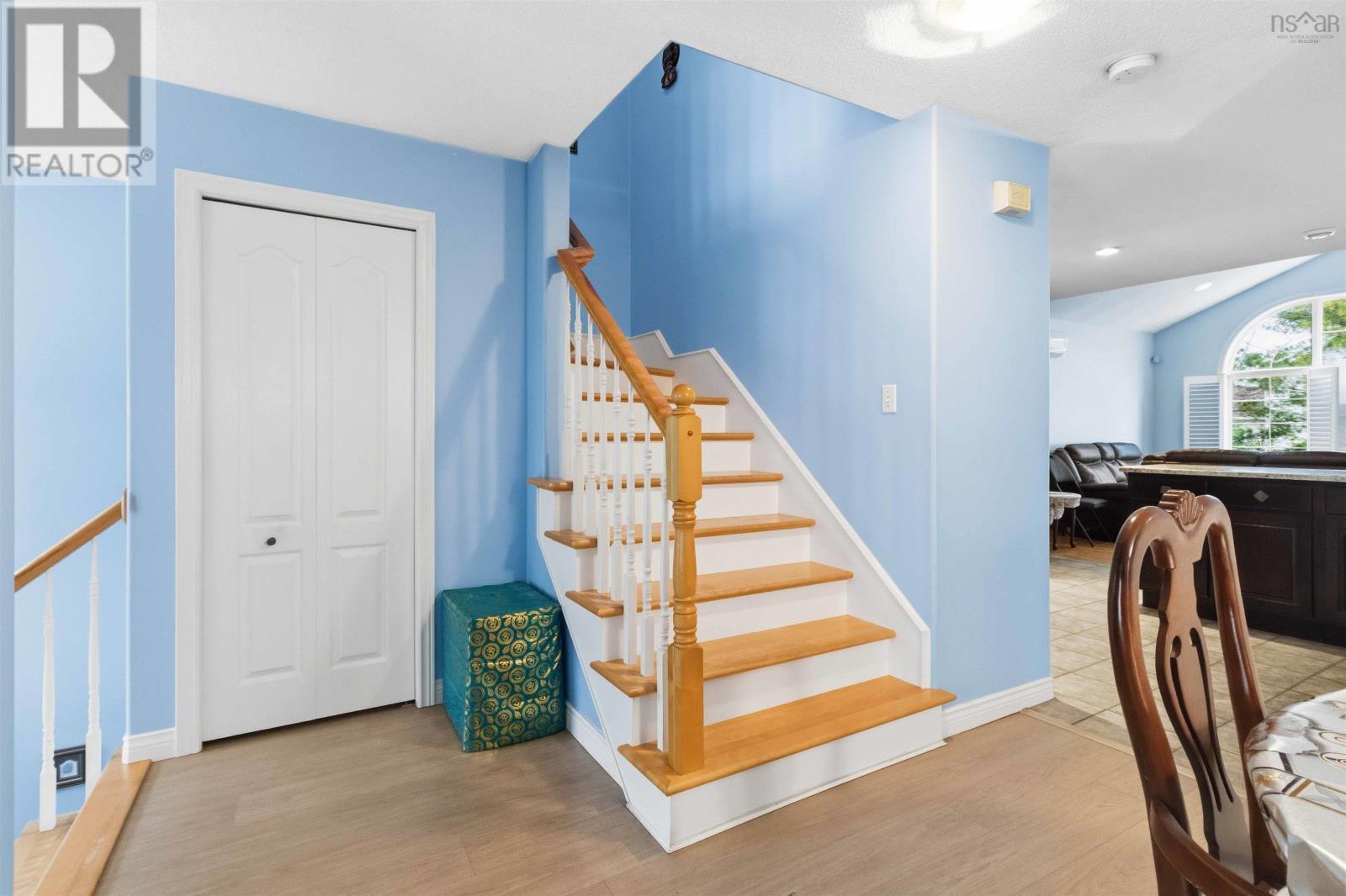 36 Roxham Close - 5
