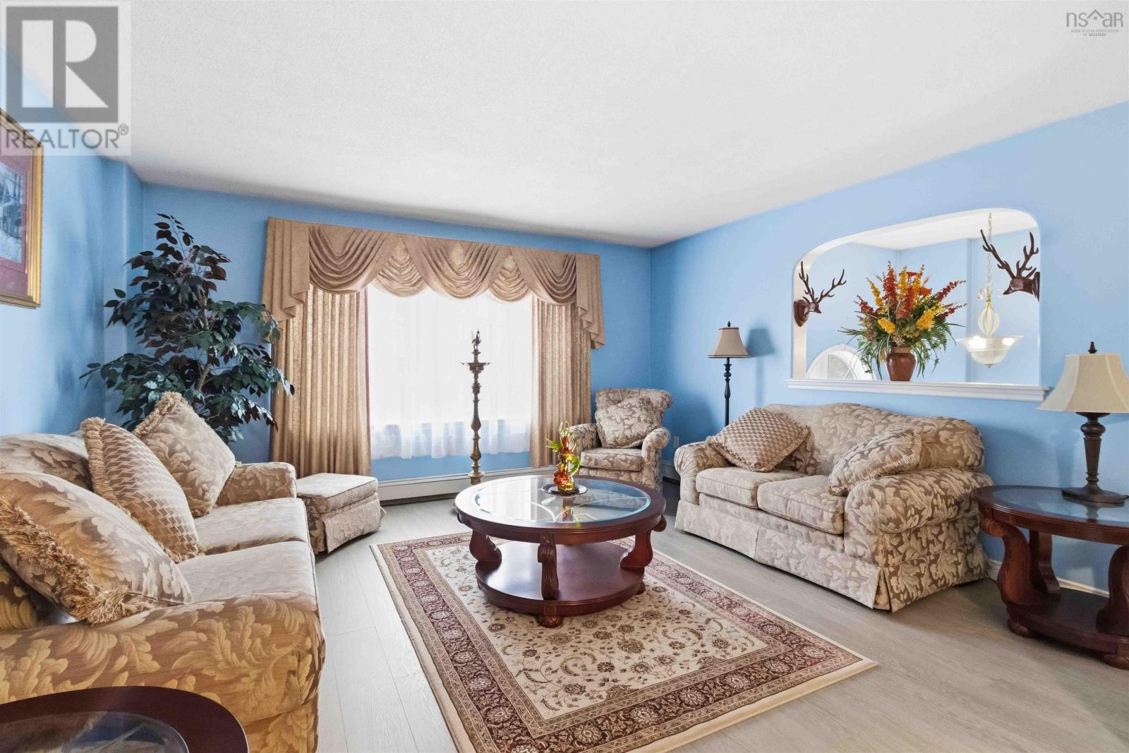 36 Roxham Close - 9