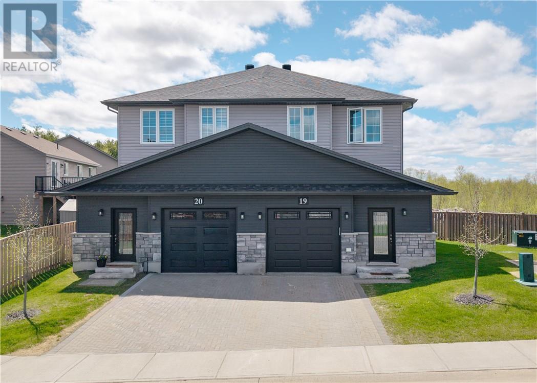 2279 Mallards Landing Drive Unit# 19 - 2