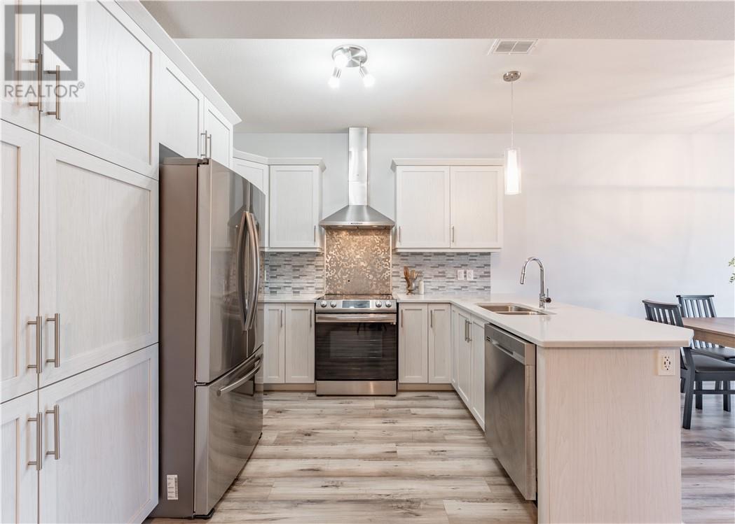 2279 Mallards Landing Drive Unit# 19 - 4
