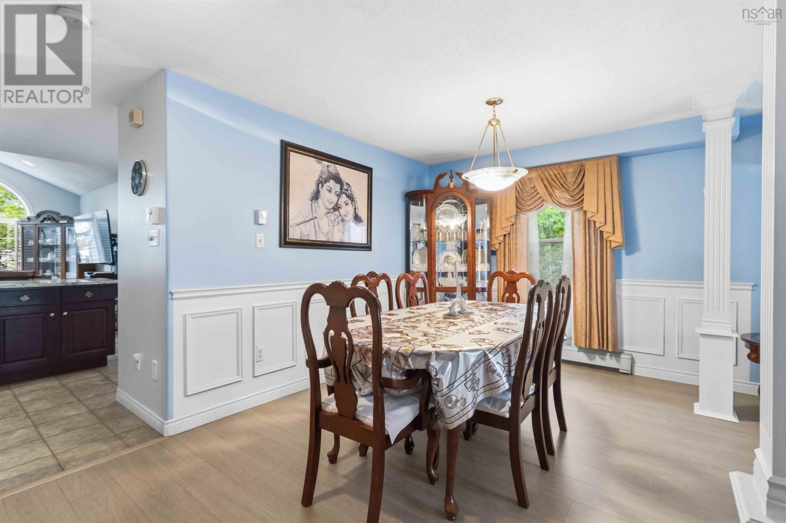 36 Roxham Close - 6