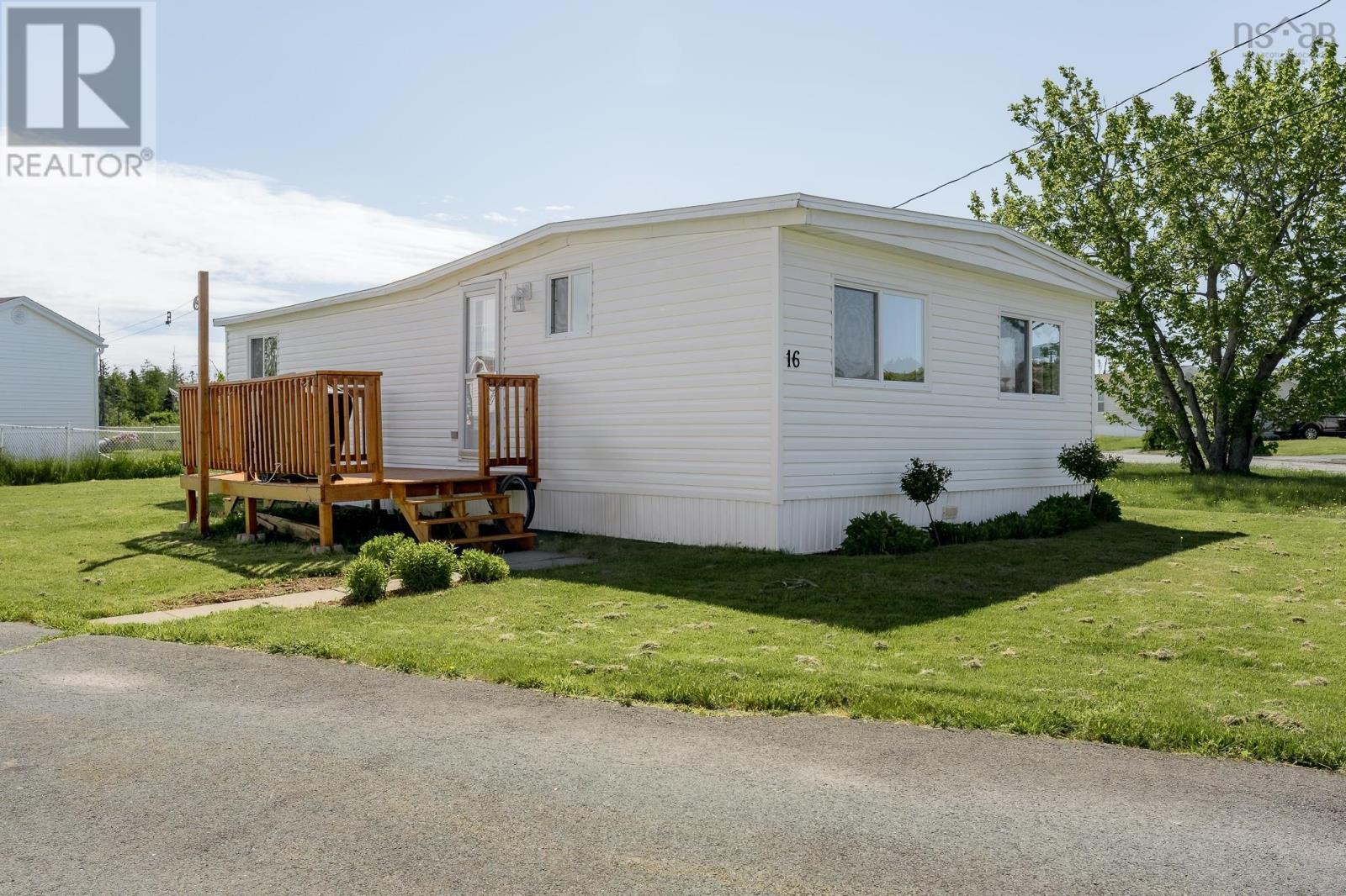 16 Fredericks Lane - 1