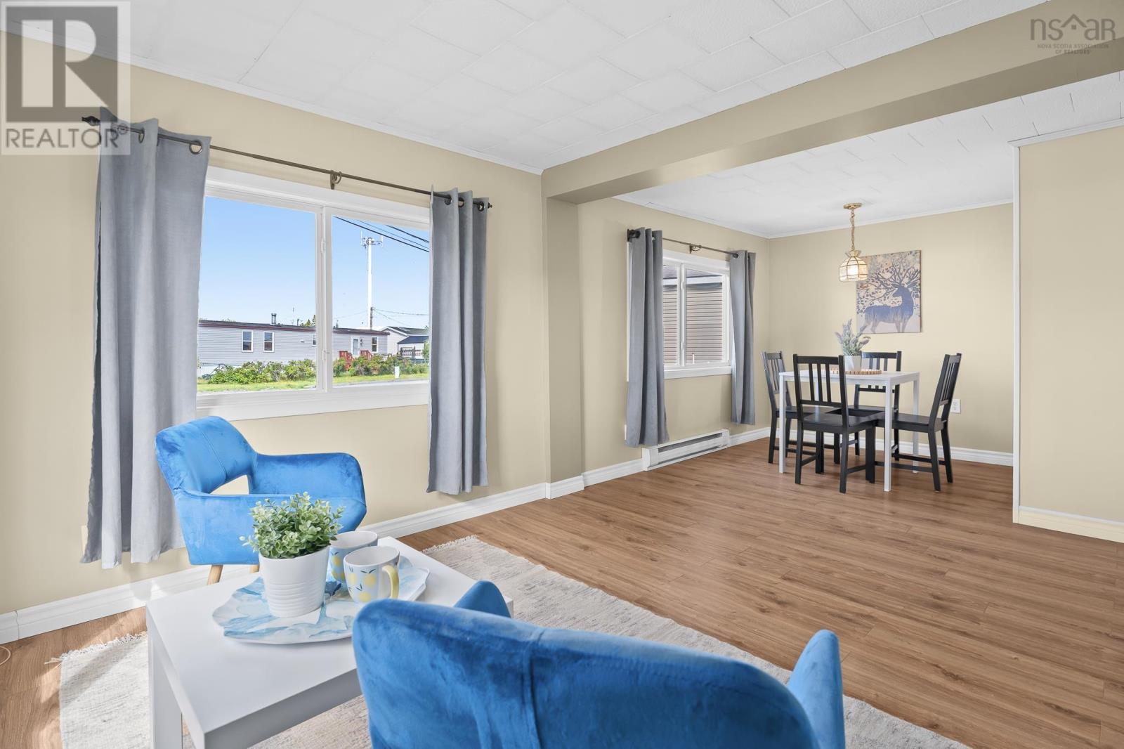 16 Fredericks Lane - 12