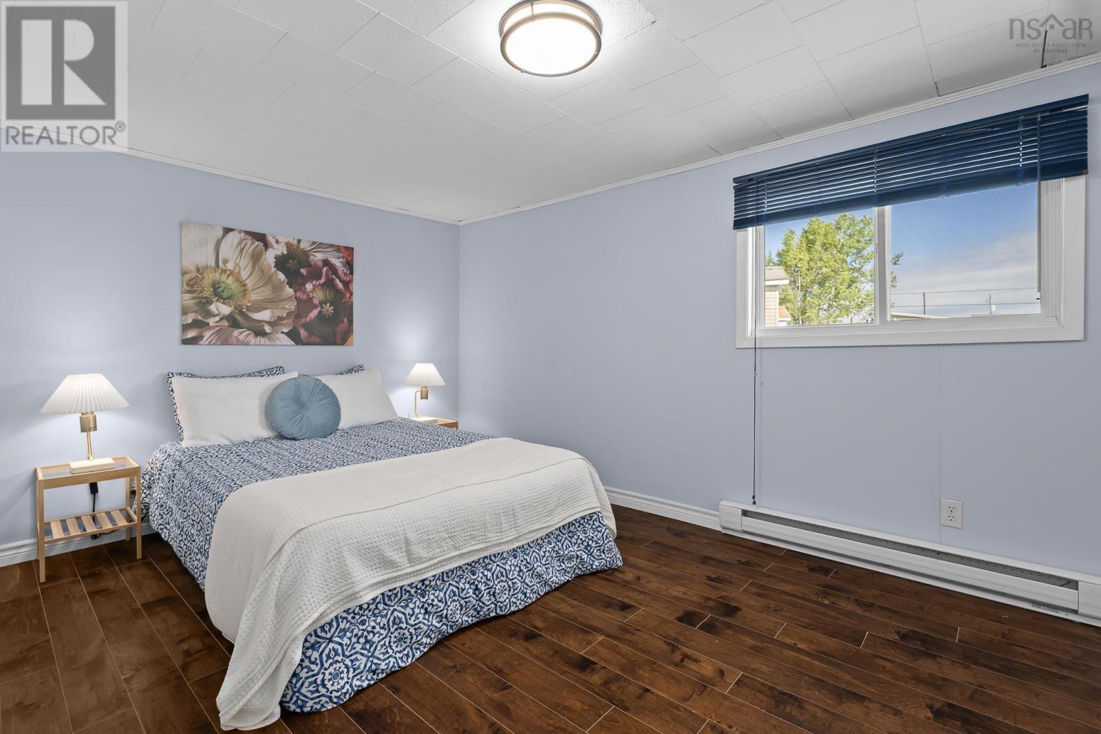 16 Fredericks Lane - 18