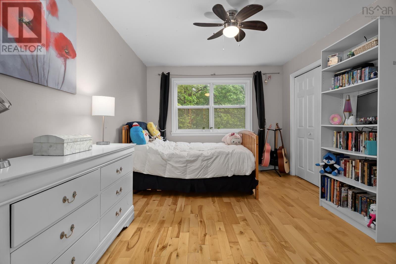 240 Glen Arbour Way - 32