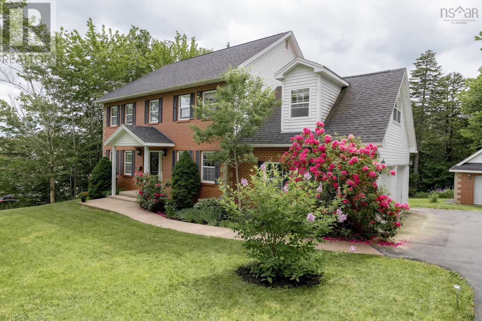 240 Glen Arbour Way - 3