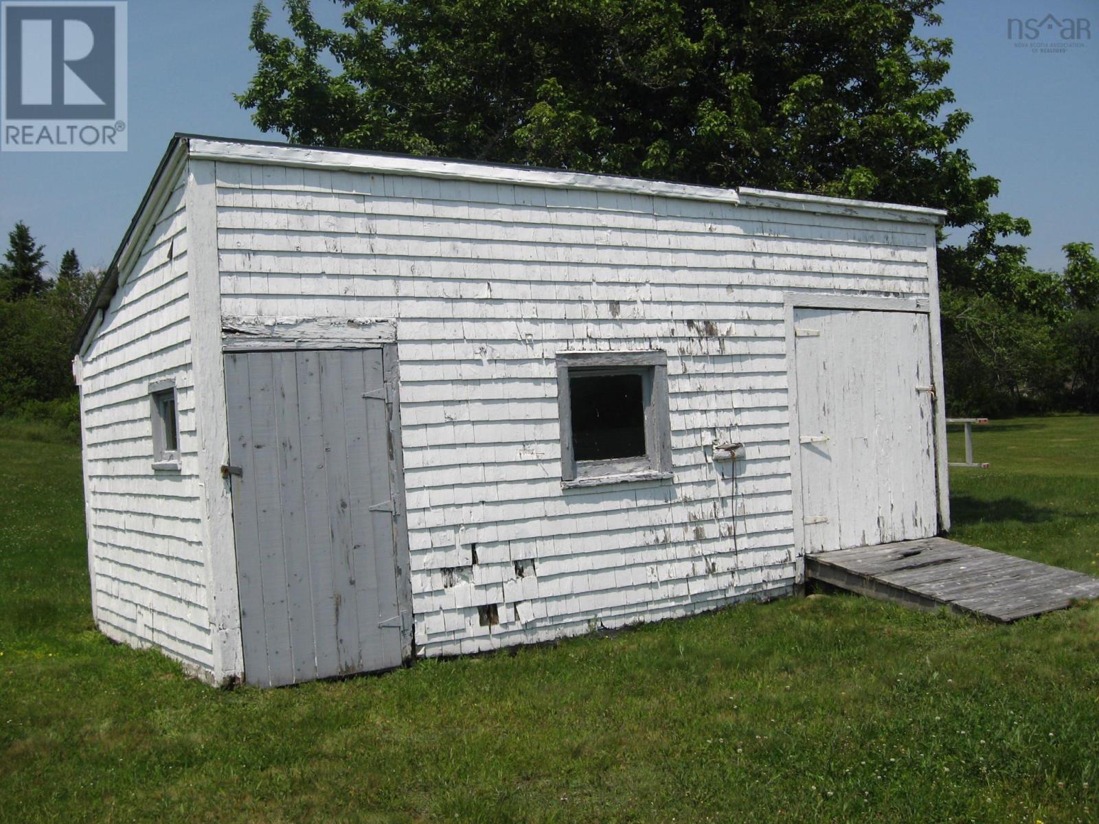 6582 Highway 3 - 19