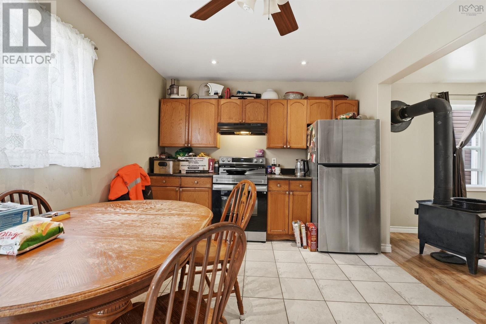 68 Albro Lake Road - 17
