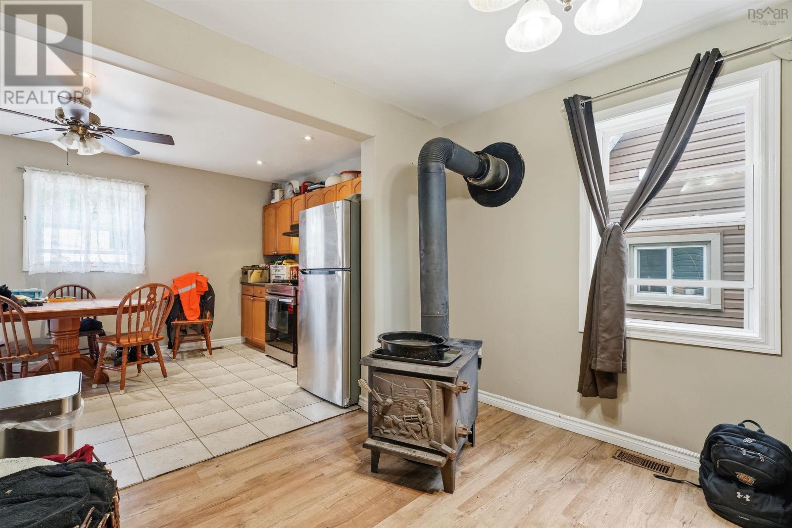 68 Albro Lake Road - 14