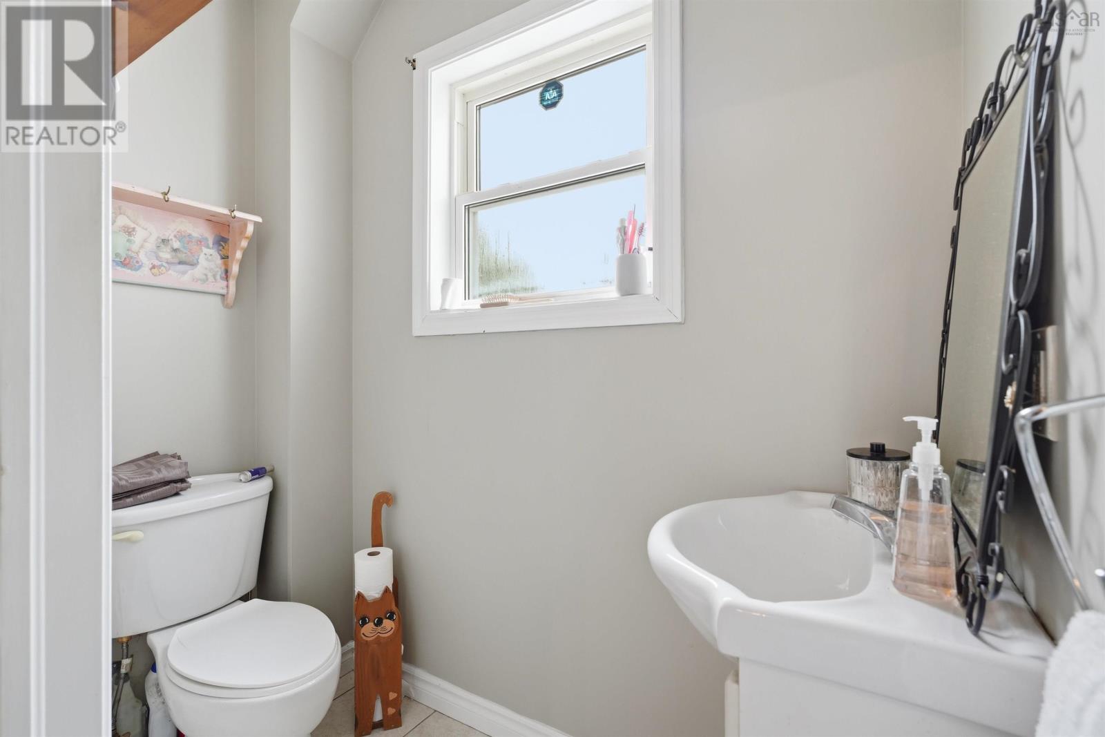 Property 11 of 34 of 68 Albro Lake Road