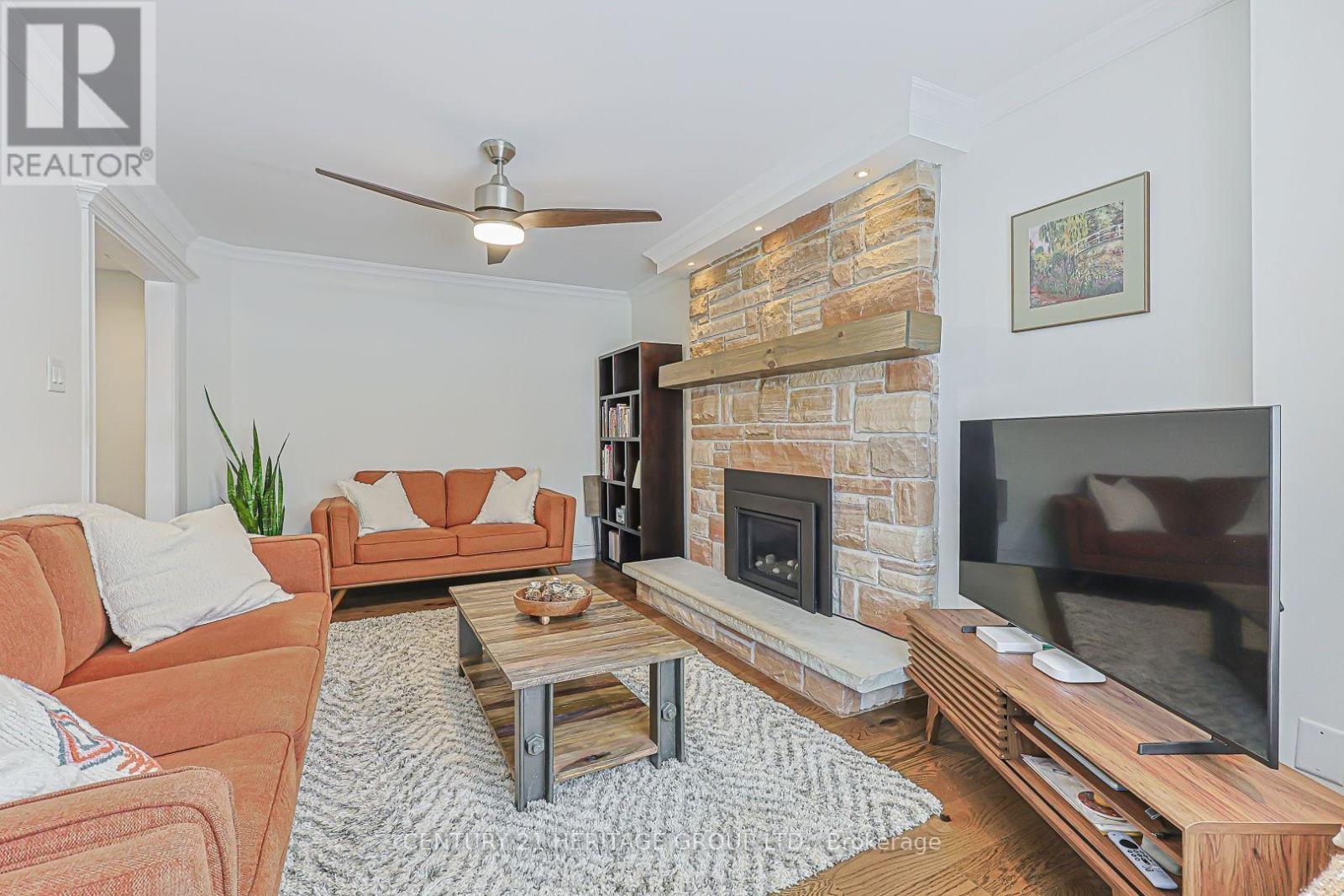 380 SELBY CRESCENT - 10