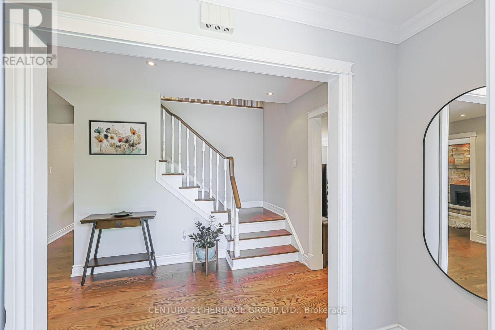 380 SELBY CRESCENT - 2