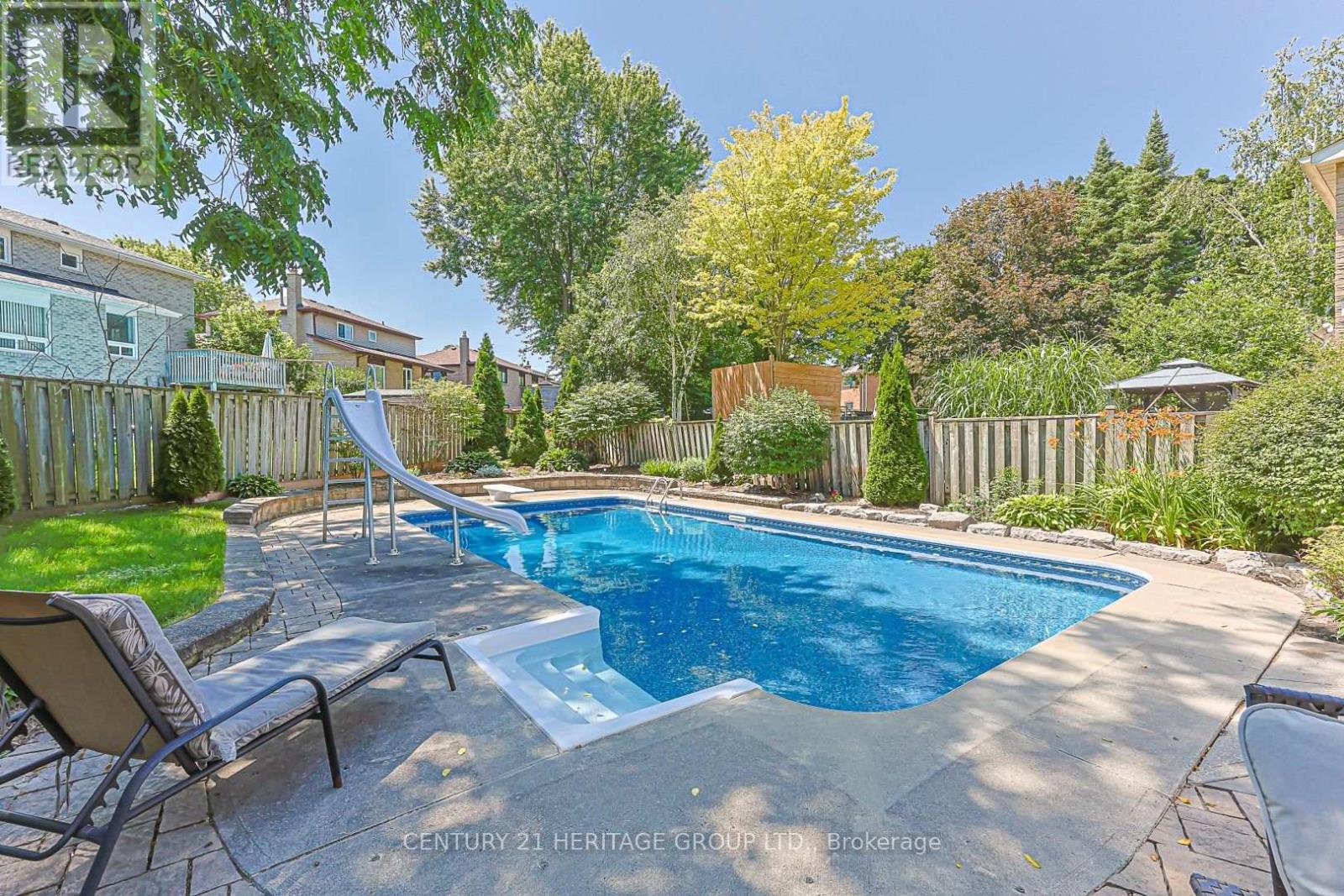 380 SELBY CRESCENT - 34