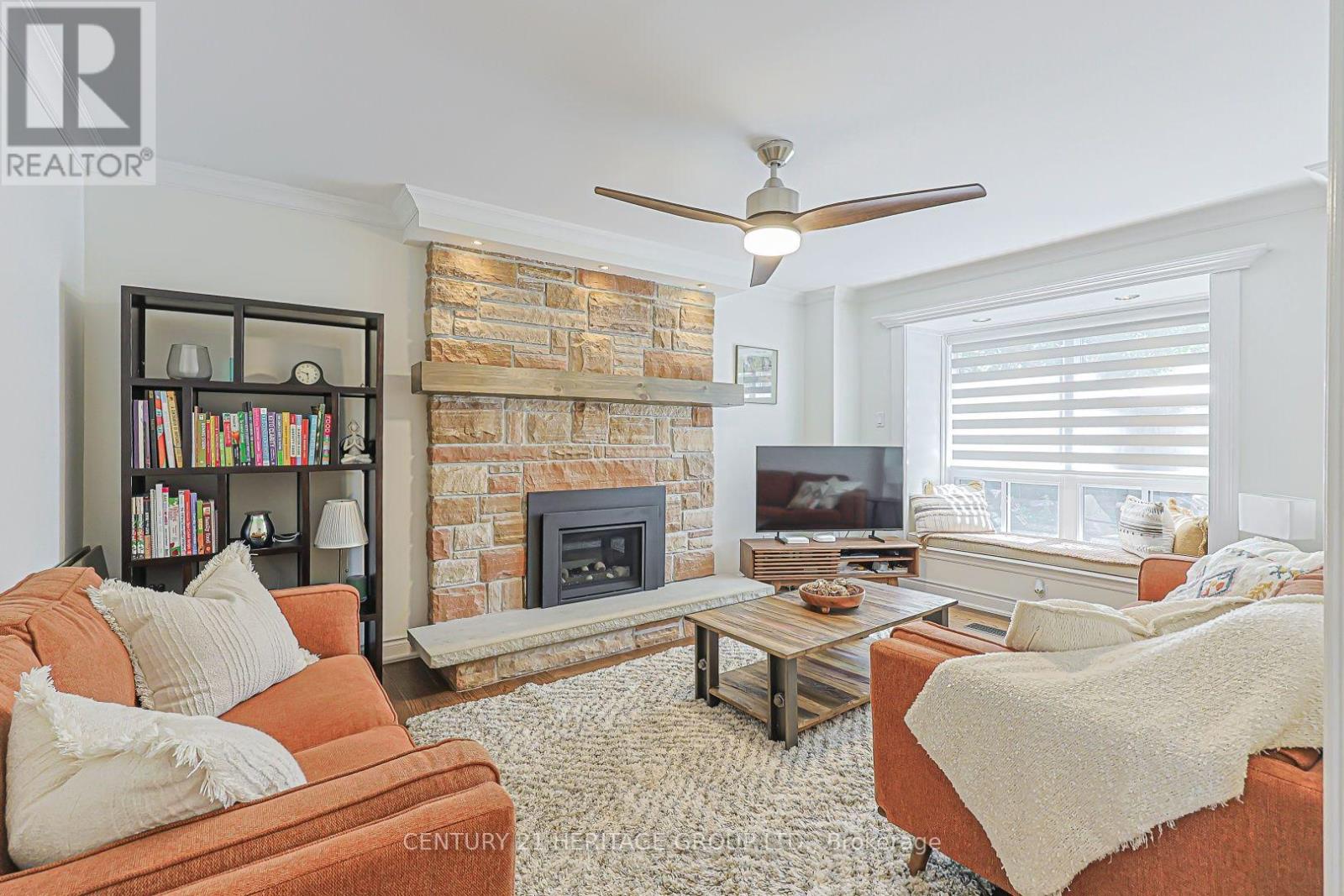 380 SELBY CRESCENT - 9