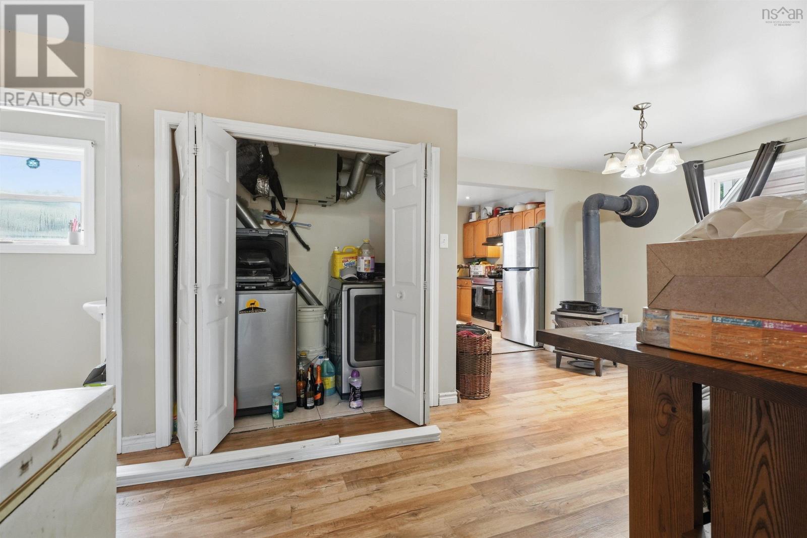 68 Albro Lake Road - 8