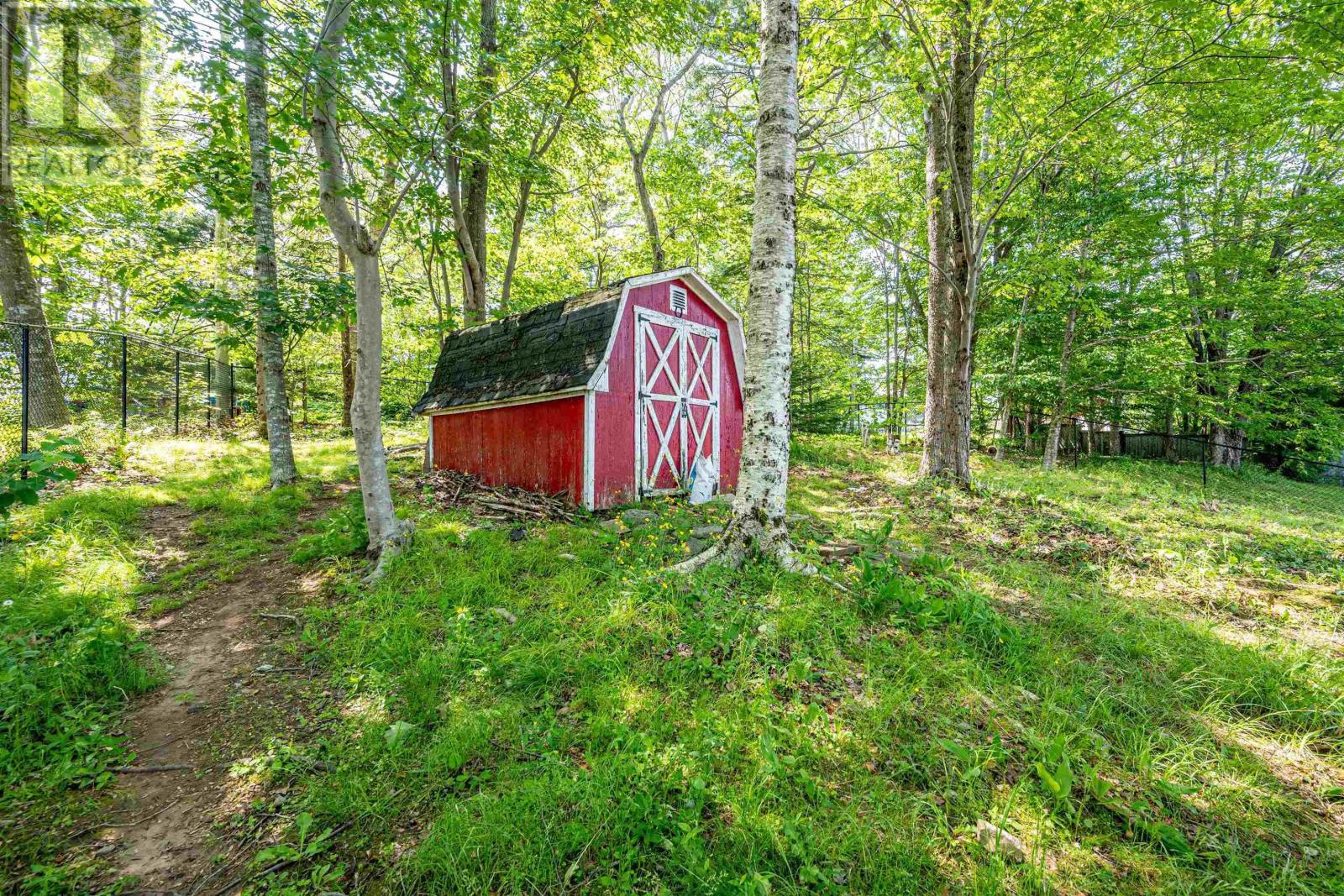 132 Dickey Drive - 49