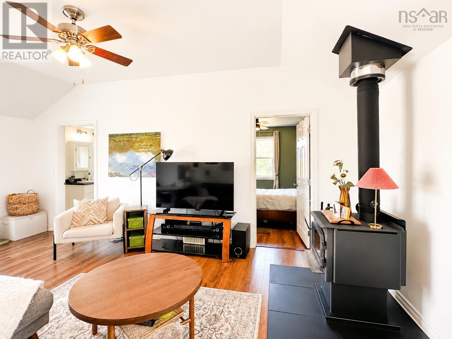 926 North Bishop Road - 13