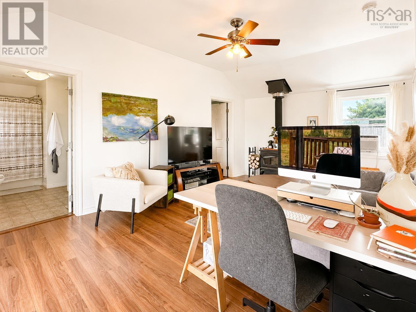 926 North Bishop Road - 9