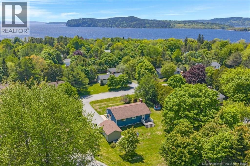 15 Roberts Lane - 36