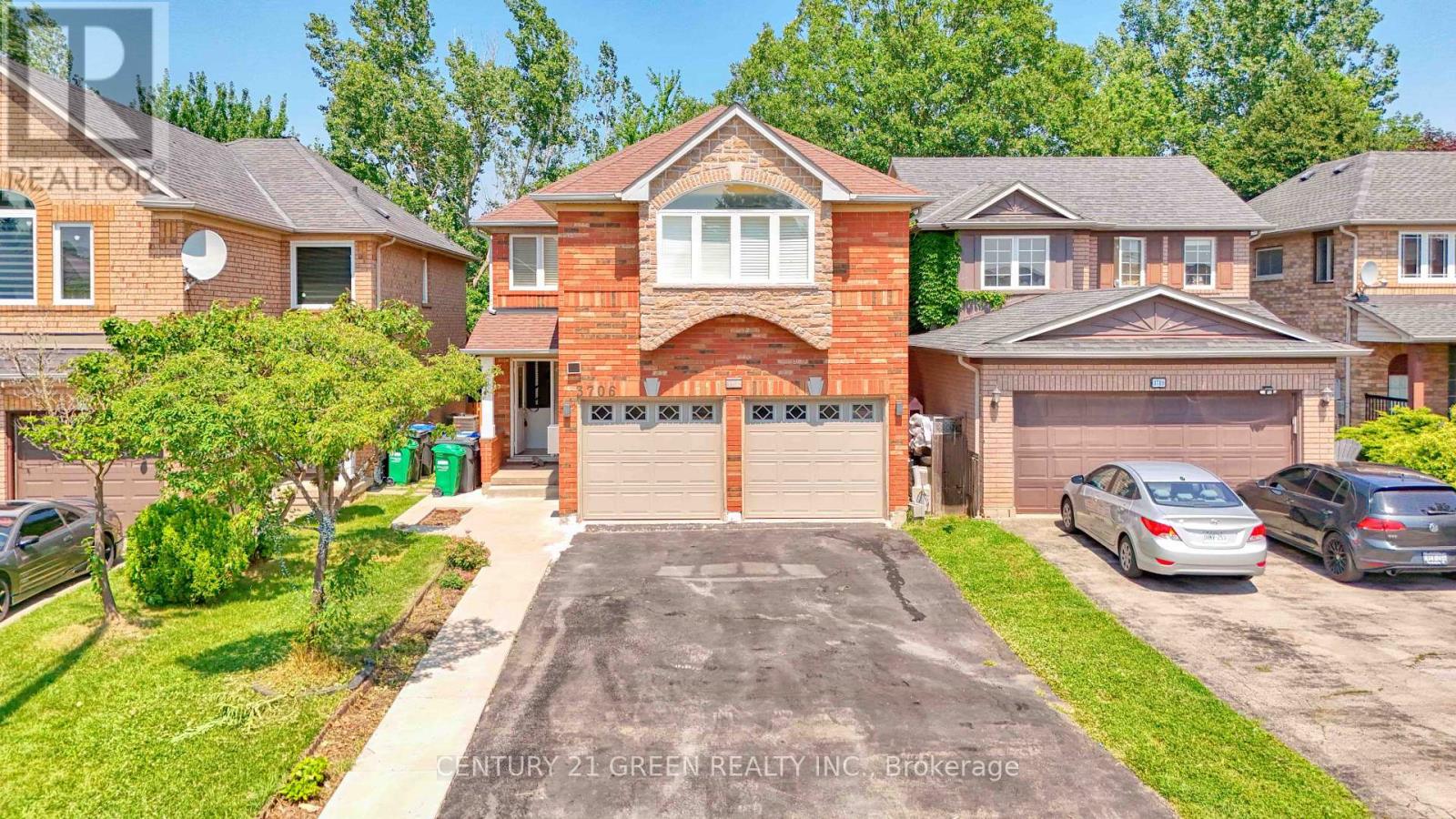 3706 FOREST BLUFF CRESCENT - 1