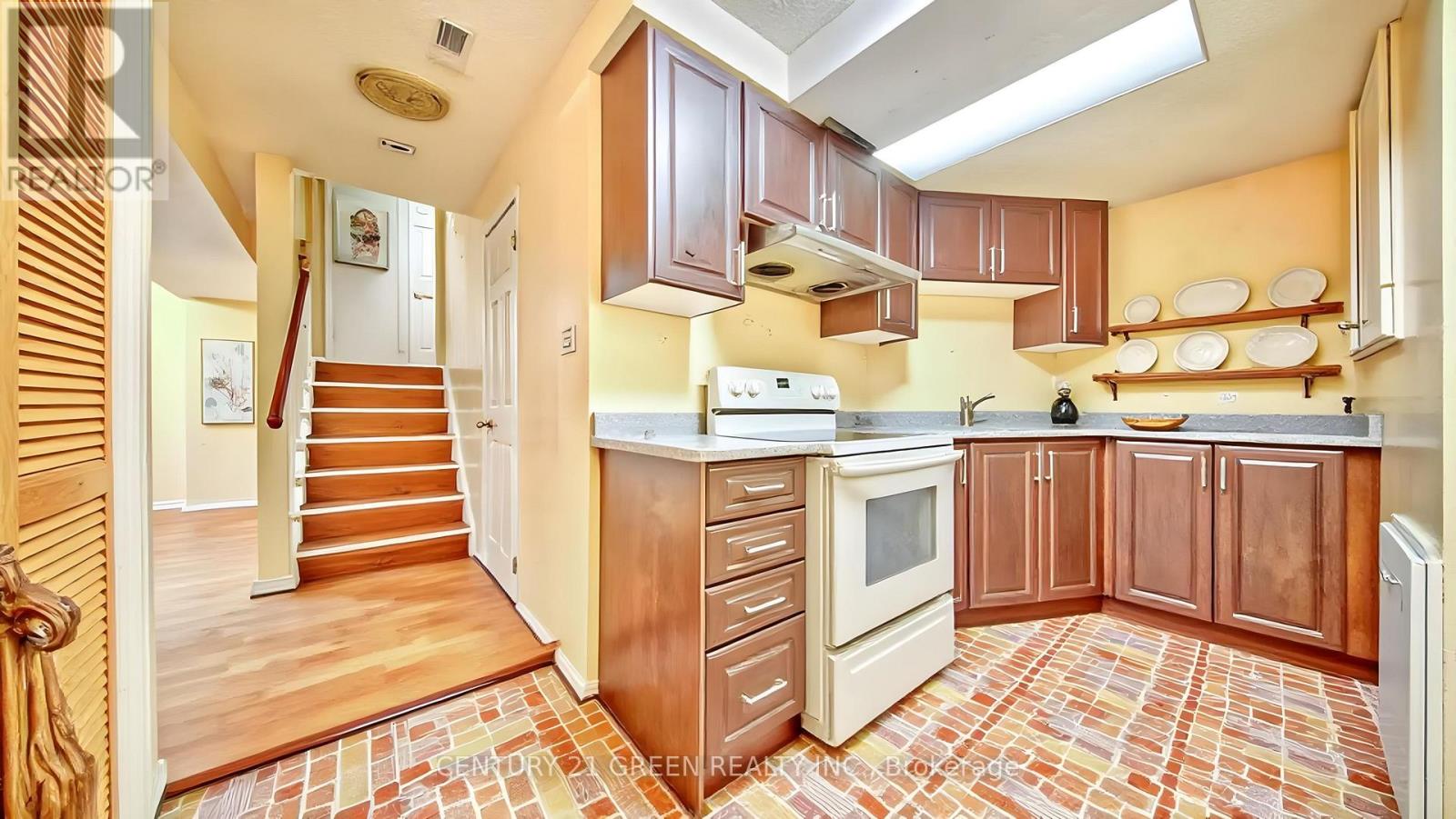 3706 FOREST BLUFF CRESCENT - 24