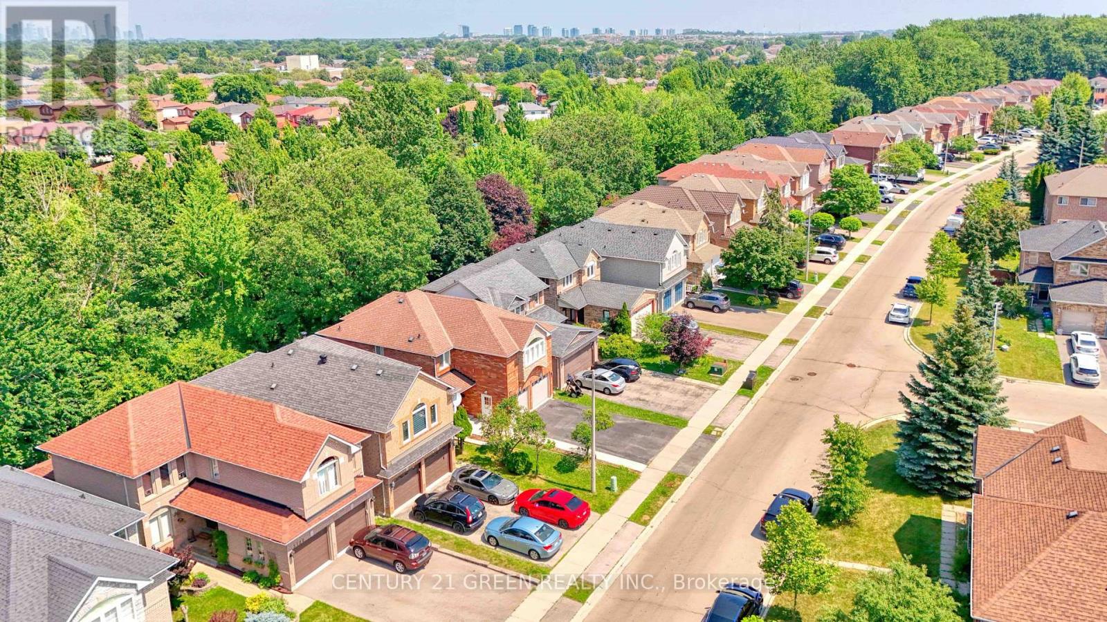 3706 FOREST BLUFF CRESCENT - 33