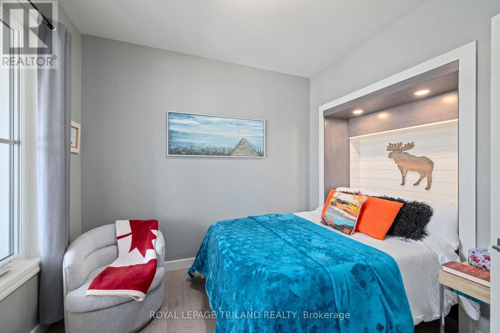 32 CHARTER CREEK COURT - 9