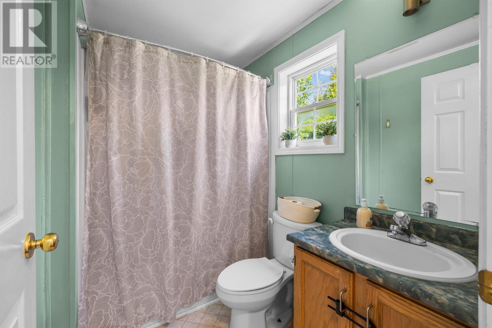 172 St Peters Harbour Road - 27