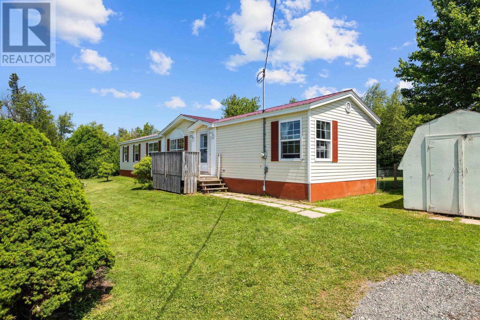 172 St Peters Harbour Road - 9