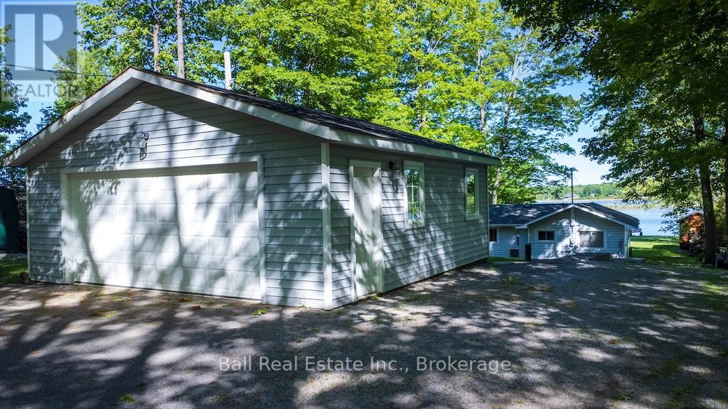 58 WOODLAND TRAIL - 32