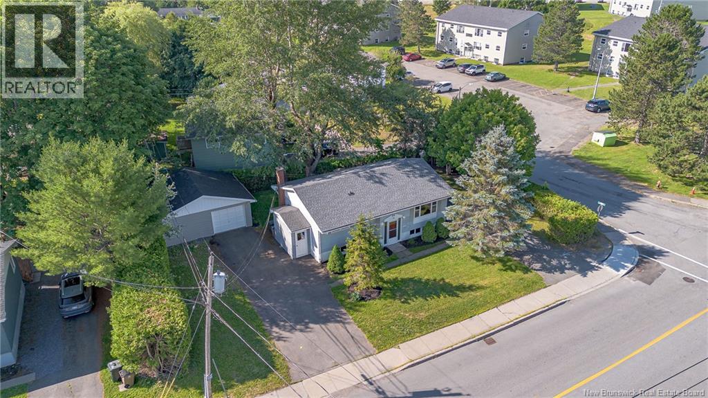 19 Woodward Avenue - 1