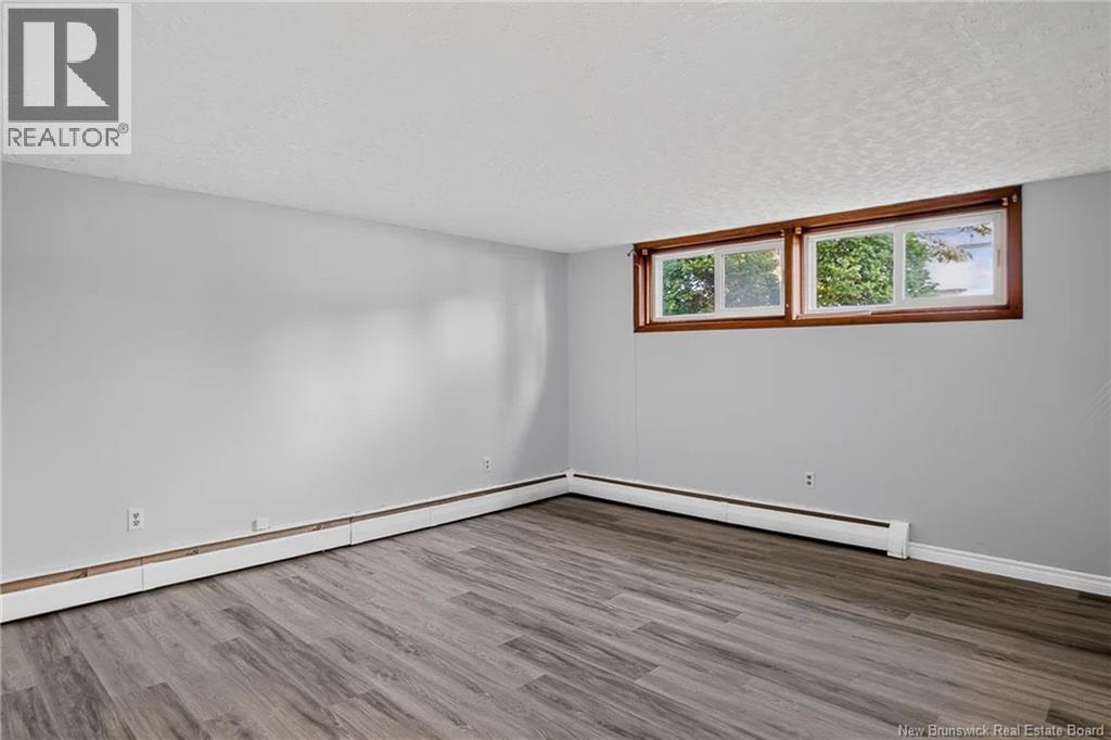 19 Woodward Avenue - Image 21