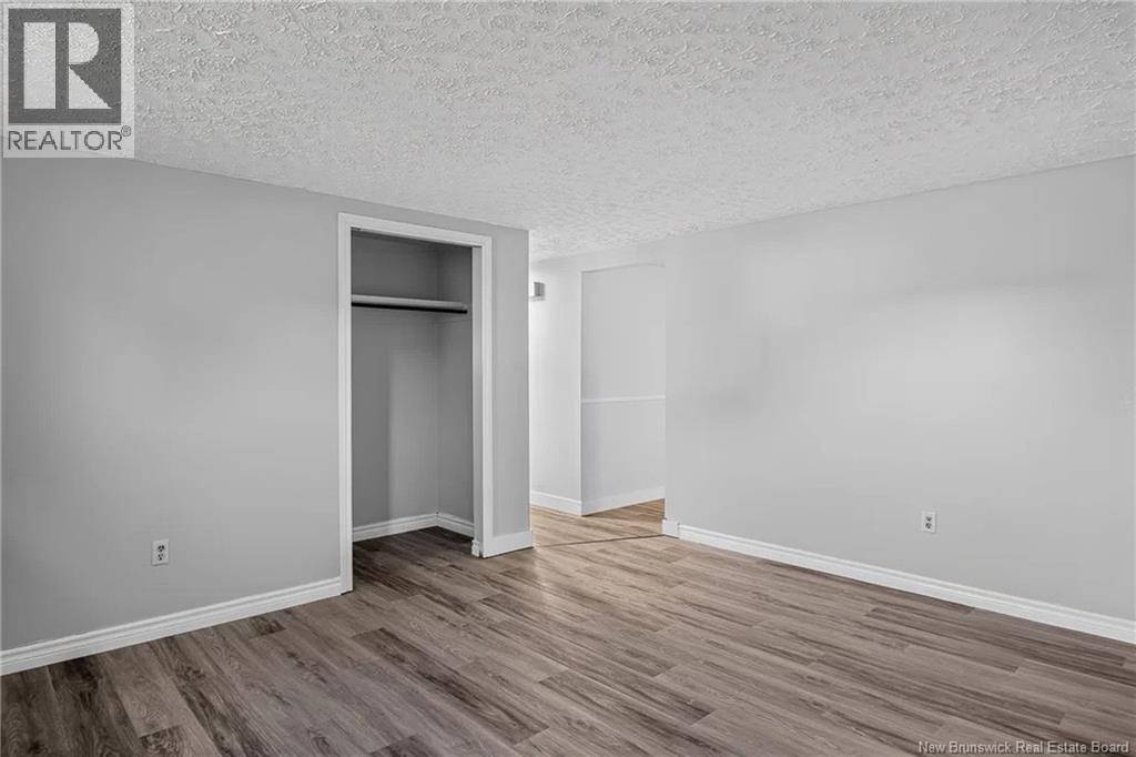 19 Woodward Avenue - Image 22