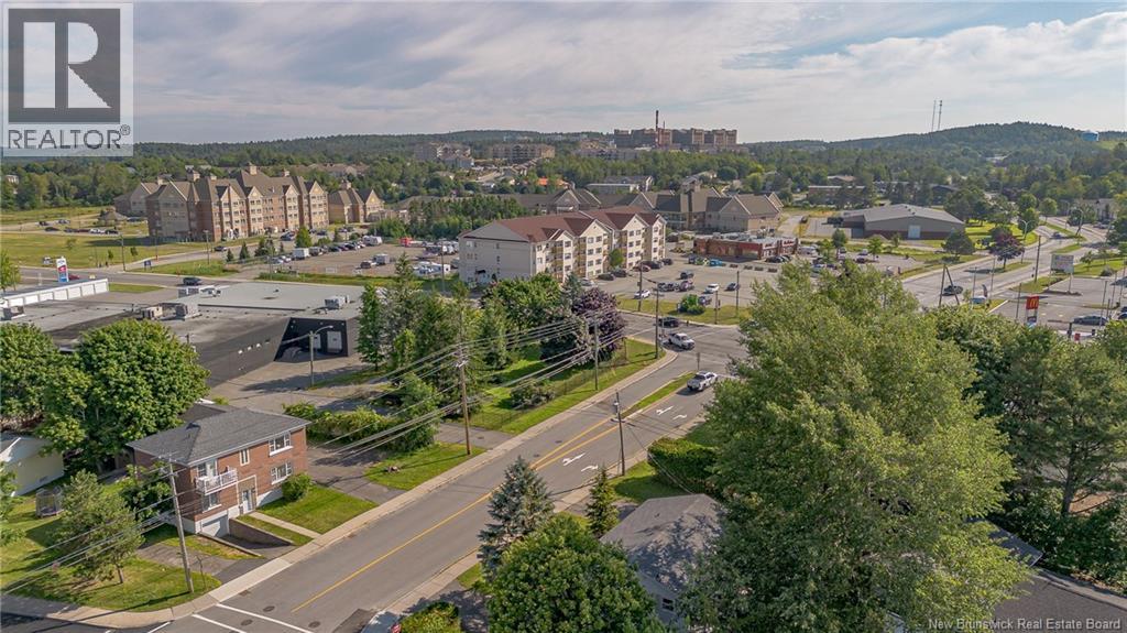 19 Woodward Avenue - Image 43