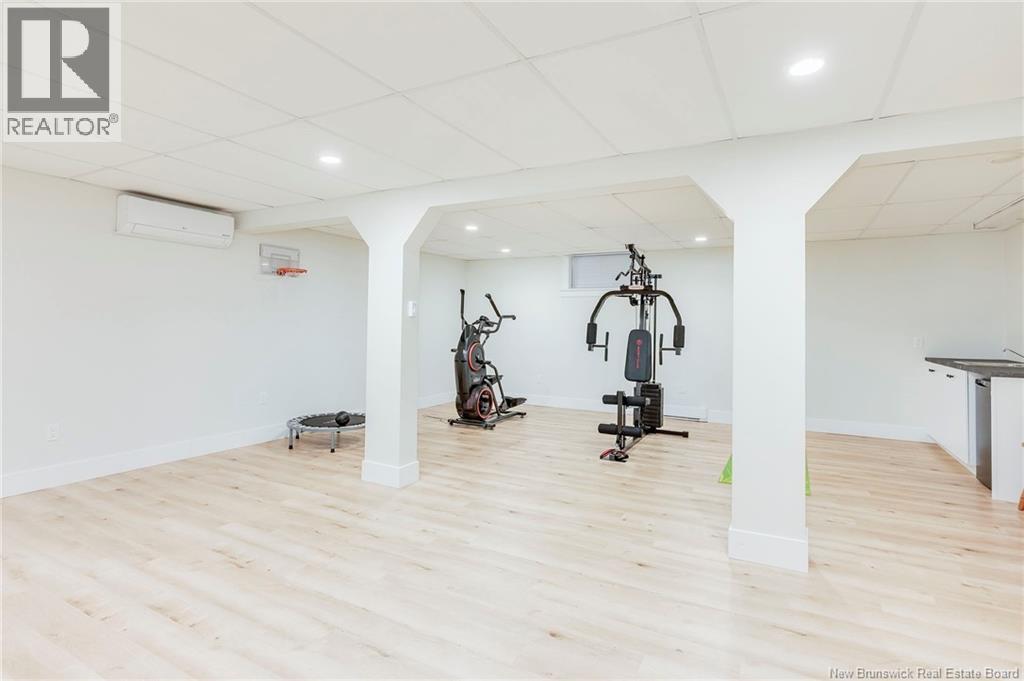 157 Smith Avenue - Image 24