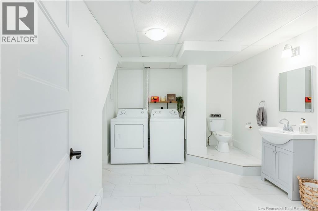 157 Smith Avenue - Image 28