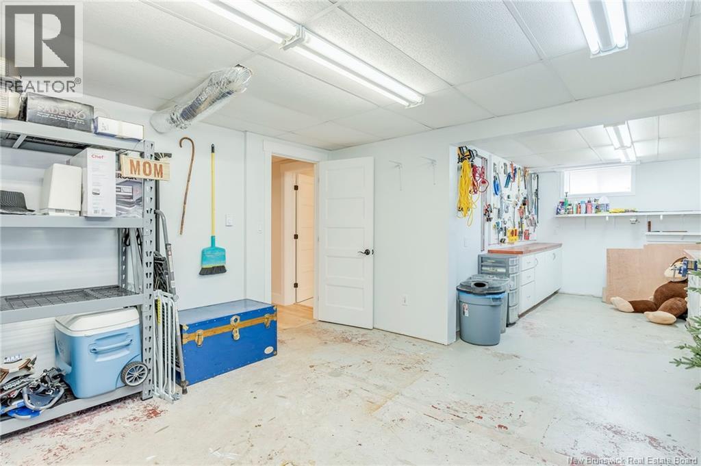 157 Smith Avenue - Image 30