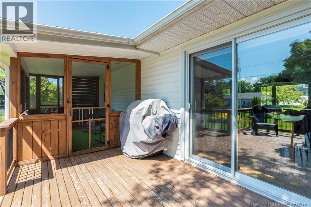 157 Smith Avenue - Image 38