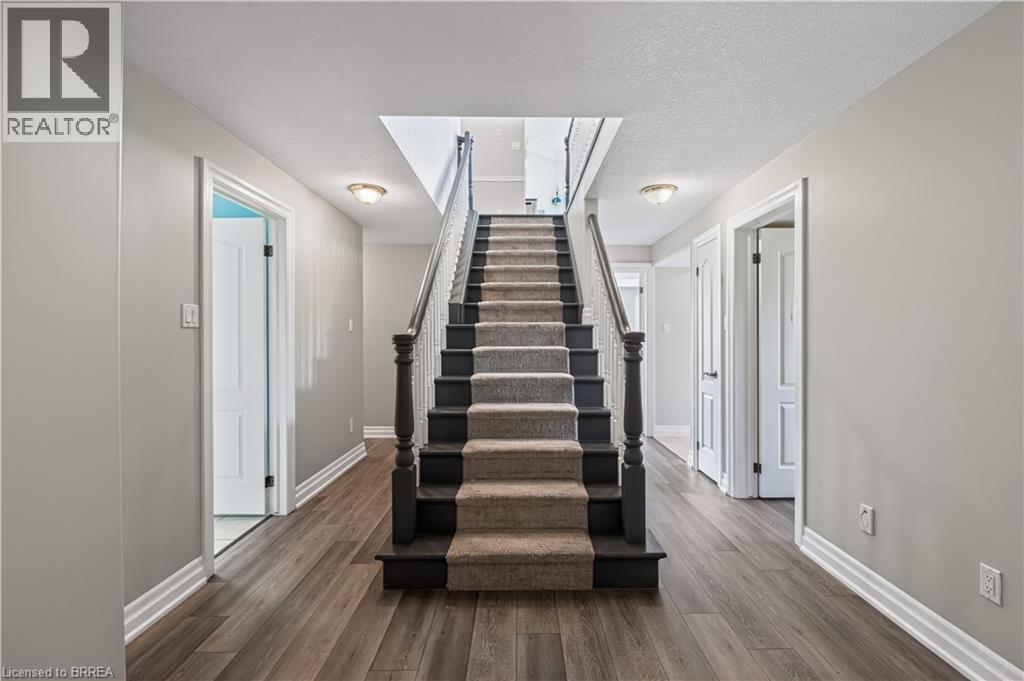 34 PACE Avenue - 23