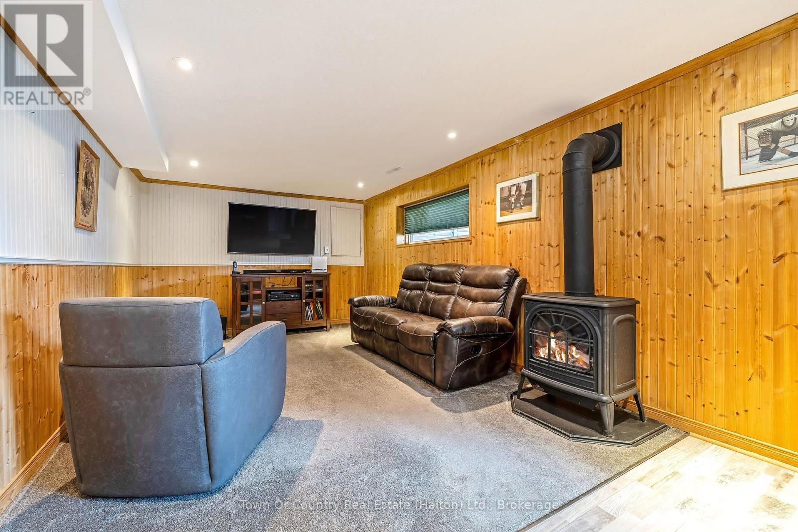 14 ROSEMARY ROAD - 23